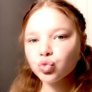 Meet your Posher, Savannah